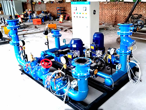 直聯(lián)加壓供暖機(jī)組